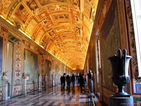Pio-Clementino sculpture hall on the self-guided Sistine Chapel entry ticket