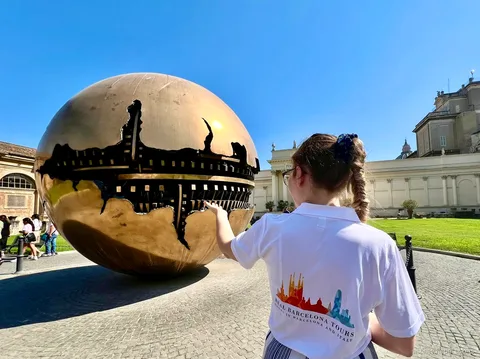Vatikan Müzeleri ve Bazilika turu rotasında Haritalar Galerisi koridoru