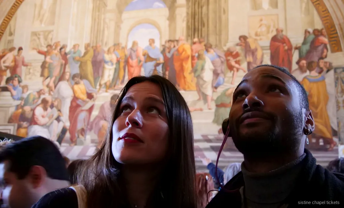 Petersplatz am Ende der Schnelleinlass Sixtinische Kapelle Tour